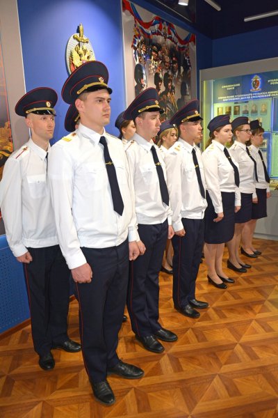 В Смоленске молодые полицейские приняли Присягу сотрудника органов внутренних дел